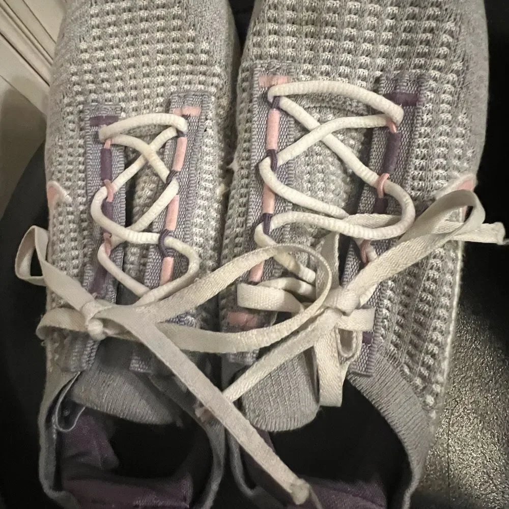 Big Kid's Nike Air VaporMax 2021 FK Wolf Grey/Pink Glaze (DB1550 007) SZ 3.5